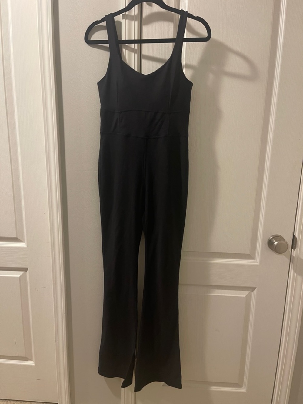 Women's Black Sleeveless Wide-Leg Jumpsuit